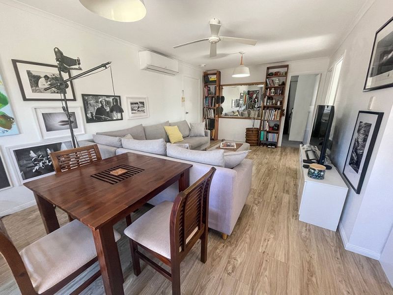 Stroll to community centre