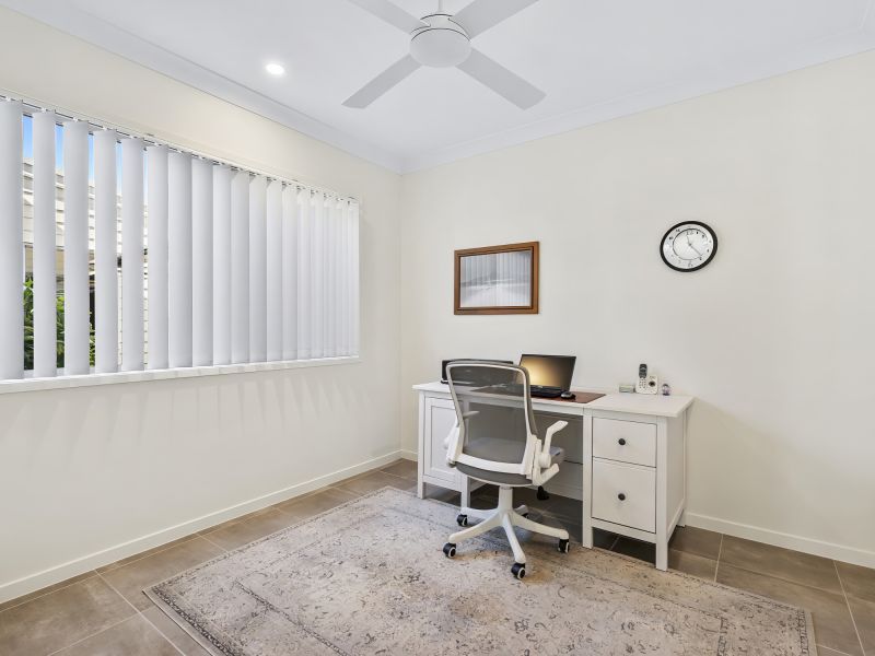 Site 63 - Established Heron