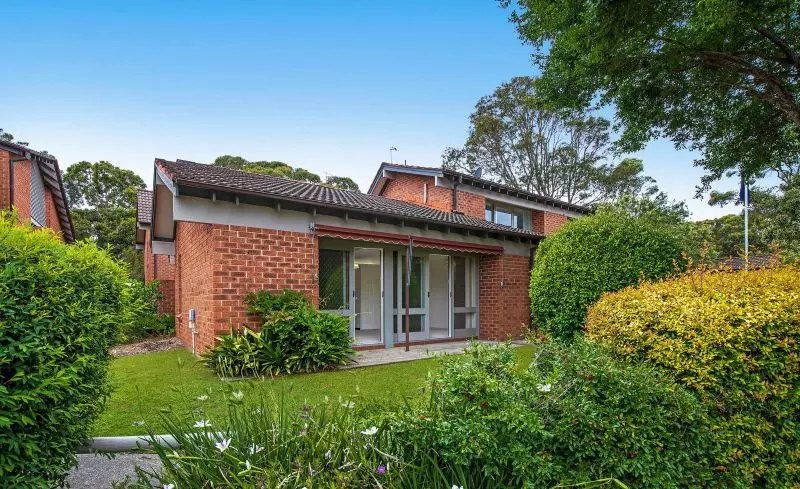 Bright and sunny ground floor unit