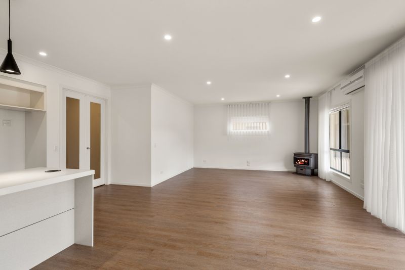 Beautiful 2 Bedroom Villa - perfect location