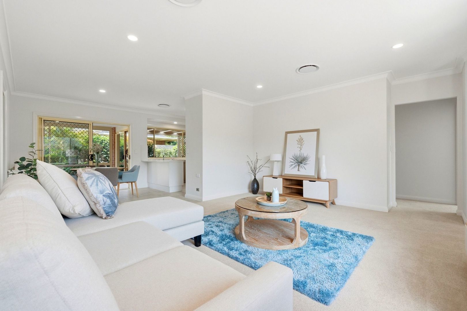 Bright and airy villa