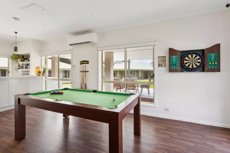 One-bedroom with private courtyard + bushland outlook