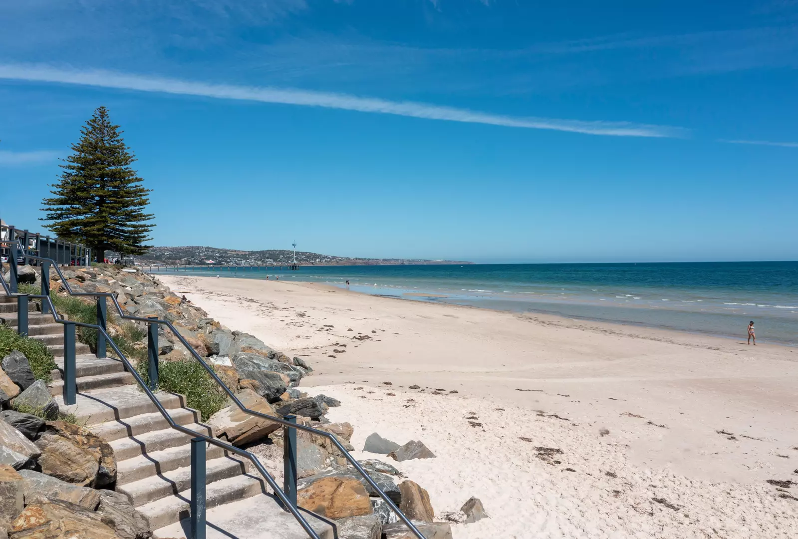 Eldercare Oxford Units: spacious two-bedroom apartment near the beach