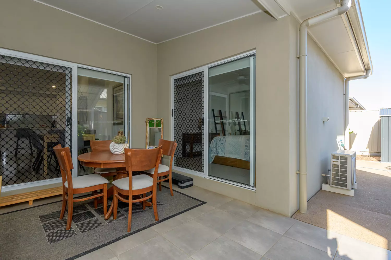 Stylish Corner Retreat with Practical Space 