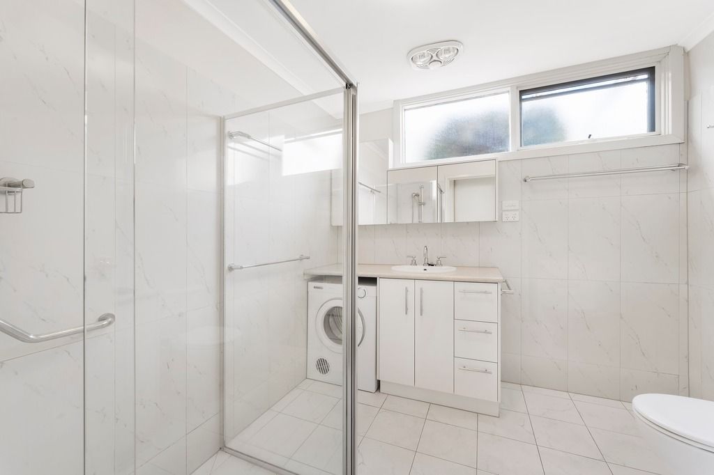 Forestwood Close Retirement Village a beautiful 1 Bedroom for Sale