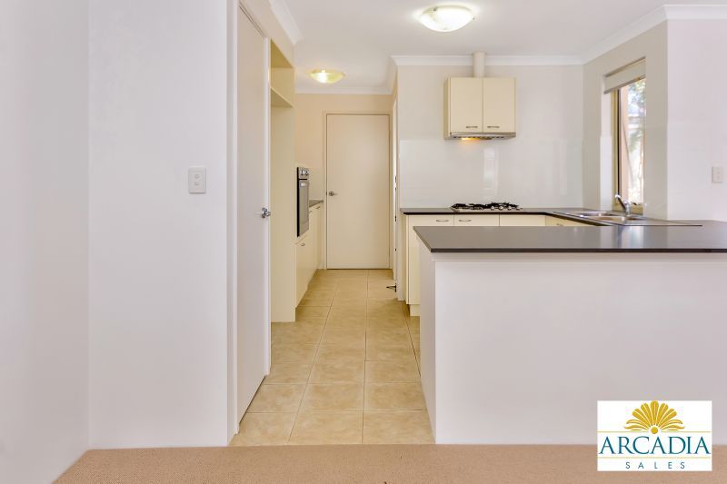 ARCADIA WATERS MADDINGTON - 2 Bedrooms and Stone Bench Tops