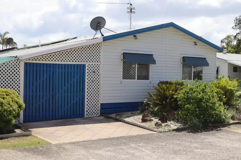 Tweed Broadwater Village, an Over 50’s Pet Friendly Lifestyle Village. 