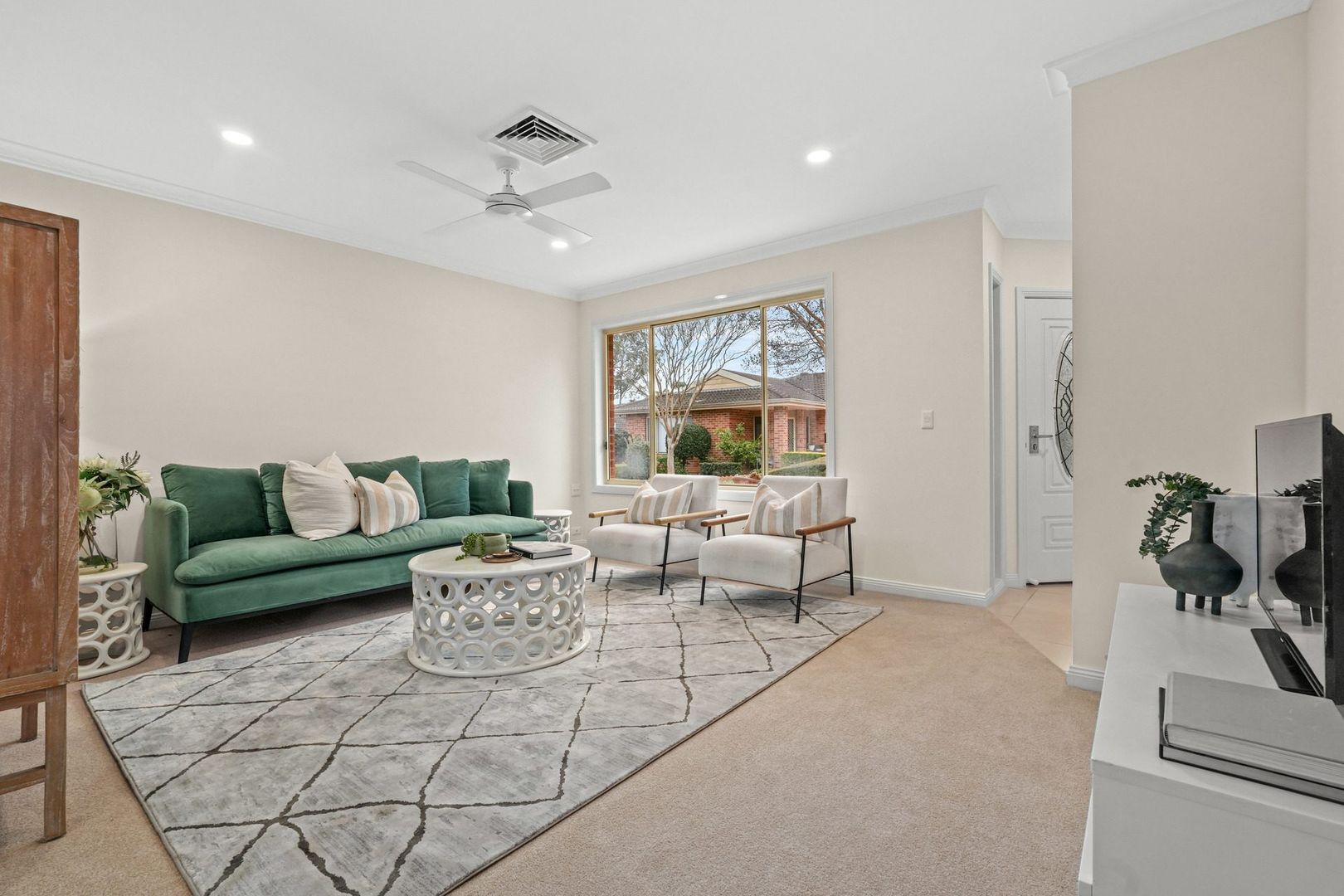 Unique 1 bedroom design, north facing villa capturing the morning sun