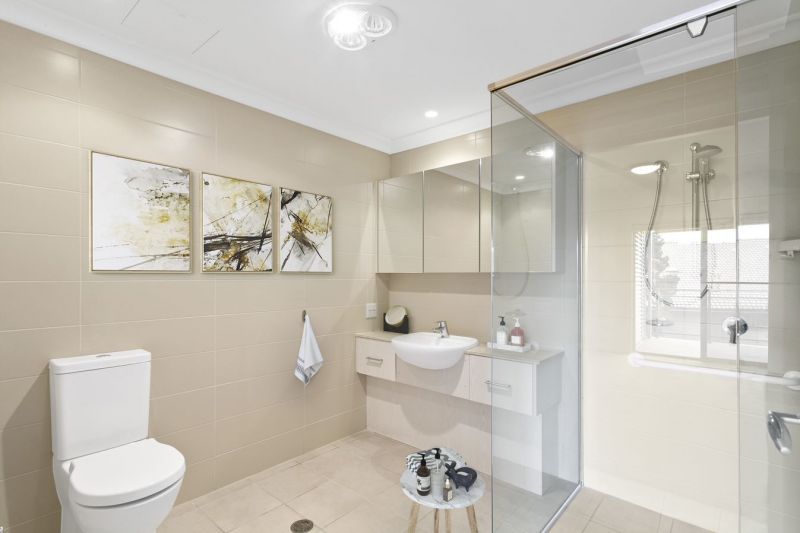 Modern Apartment living with Secure undercover parking