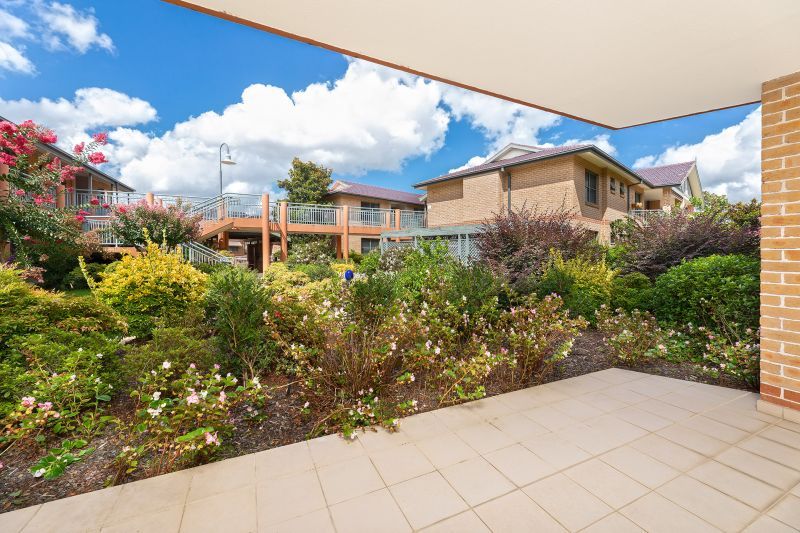 Delightful garden unit offers easy, low-maintenance lifestyle