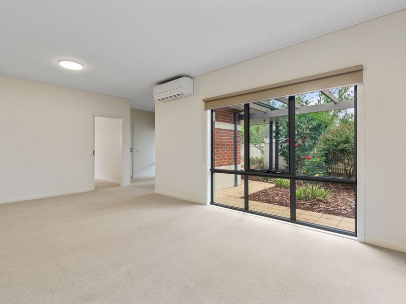 Looking for the space of a house, with a garden to match?