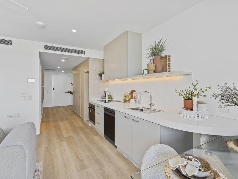 Spacious one-bedroom in prime location