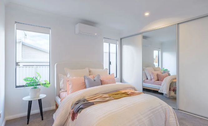 Modern open-plan living 3 bed home with outdoor deck
