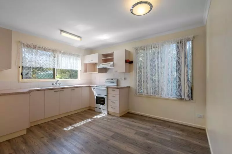 Fresh, Easy Living with Private Front Deck