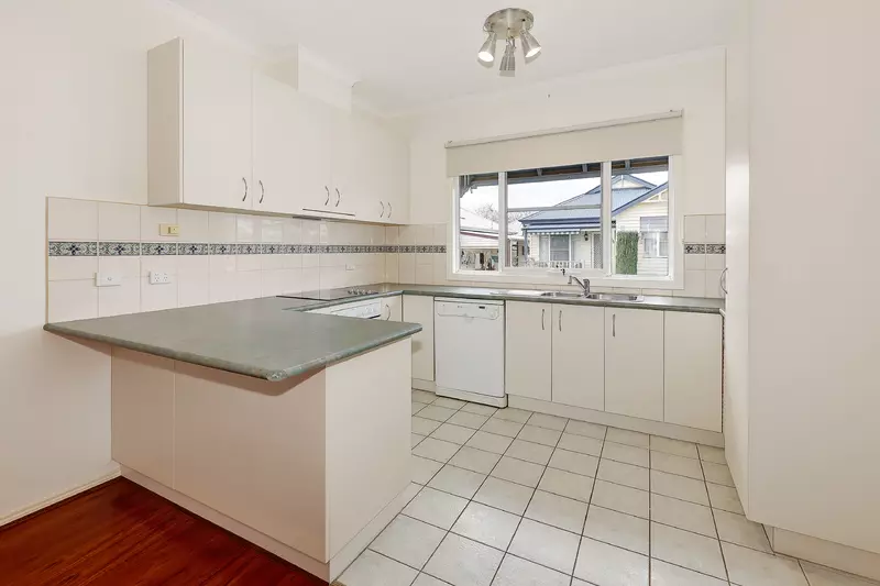 2 bedroom home in pet friendly community