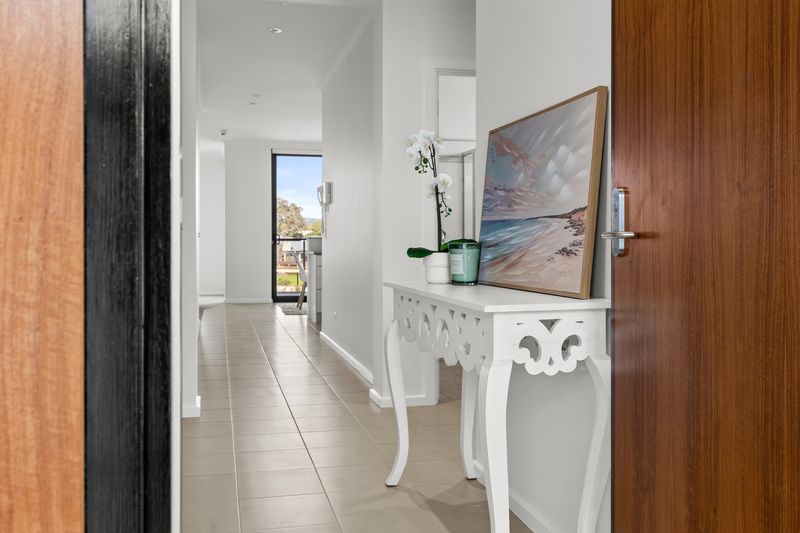 Rare Top‑Floor Apartment with Stunning Hills and Garden Views