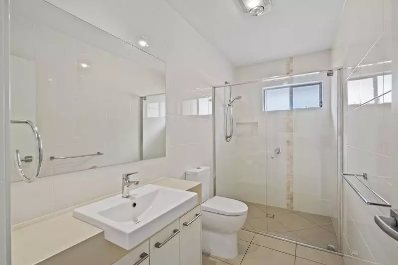 Site 22 - Established Sea Crest