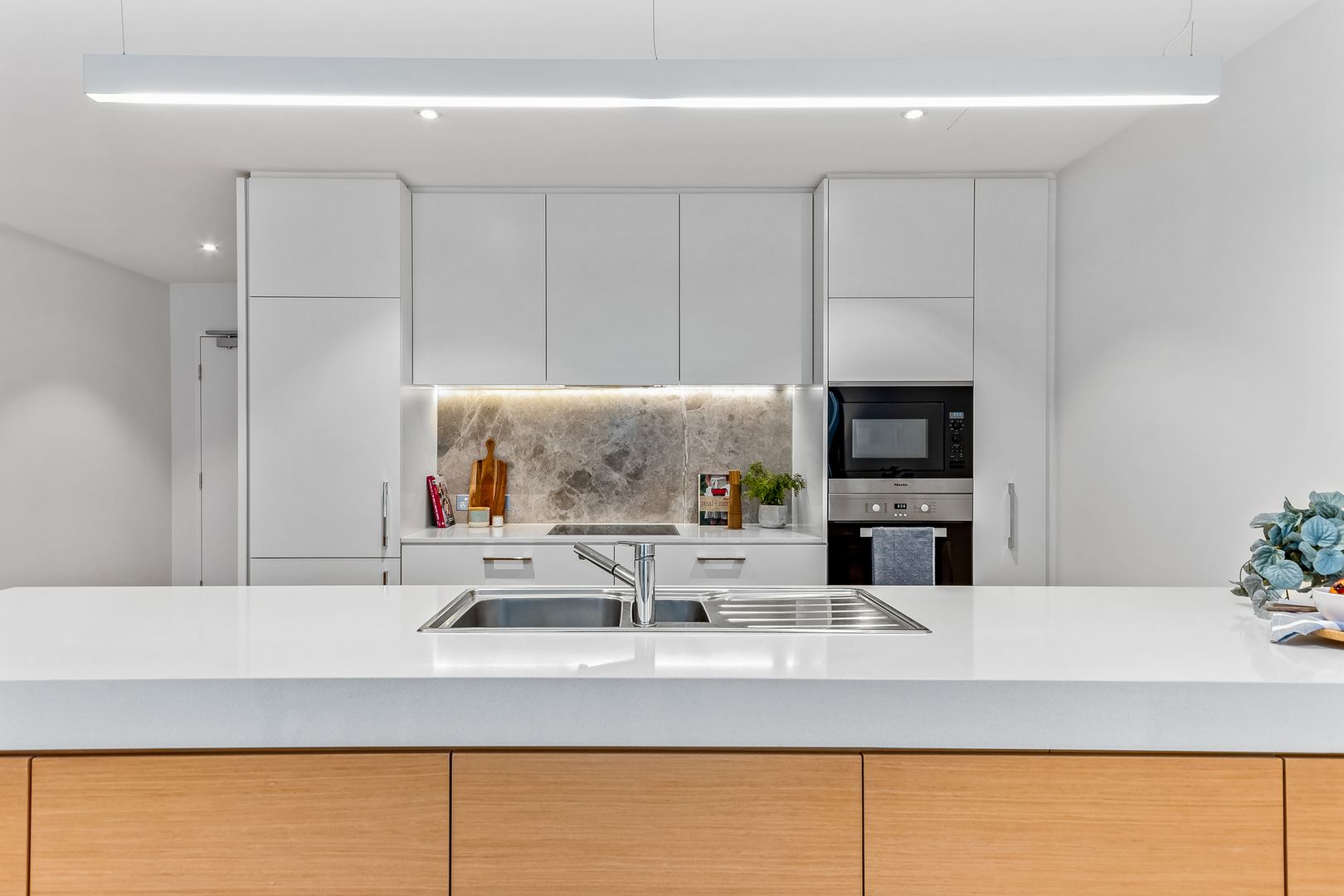 Spacious one-bedroom with tranquil courtyard garden views