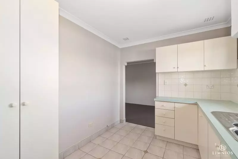 Scenic Hill Top Apartment!