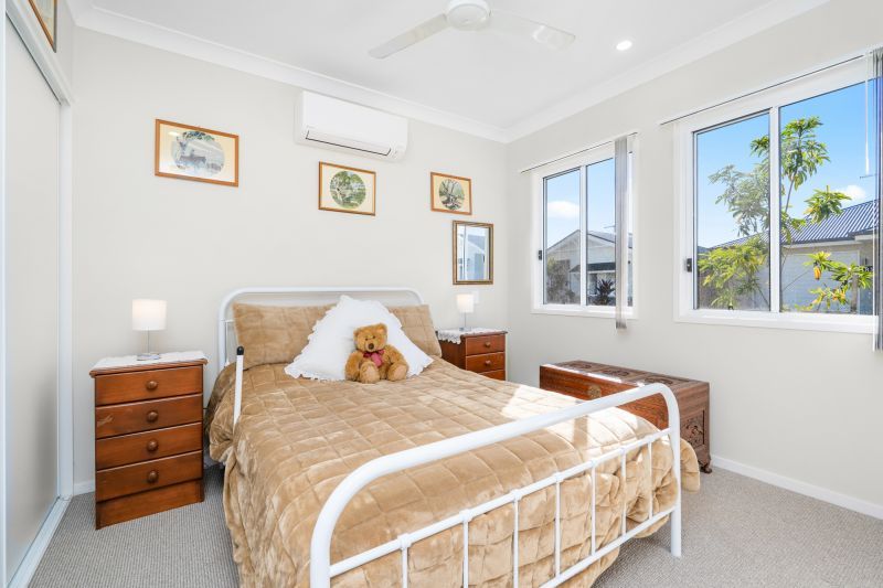 Downsize in Style!

Embrace a relaxed lifestyle in this north-facing one-bedroom home, plus study.