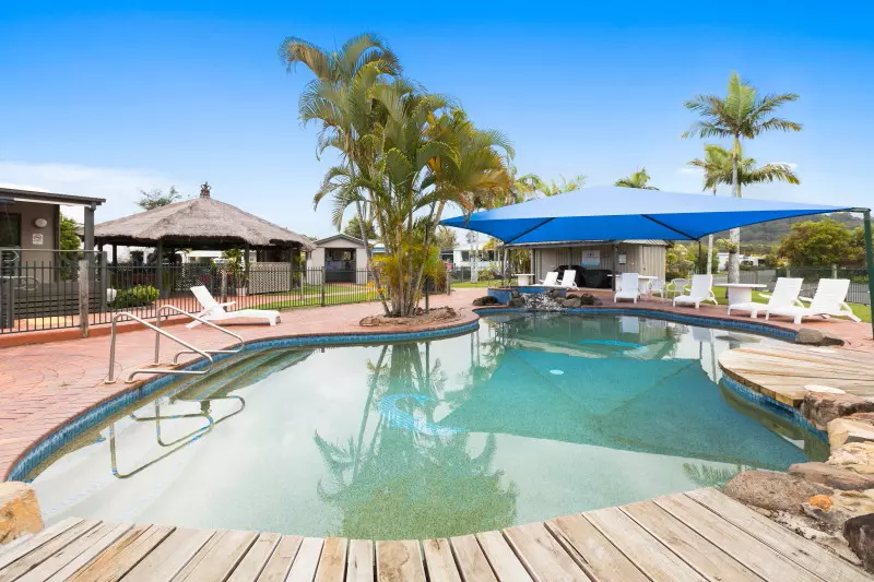 Tasman Holiday Park - North Star – Over 50's Residential Park