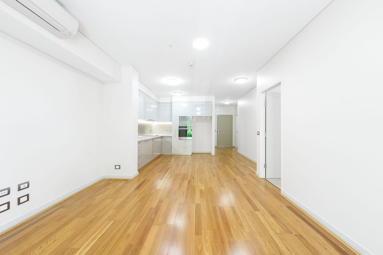 12/17 Segrave Street, Gwelup, WA 6018