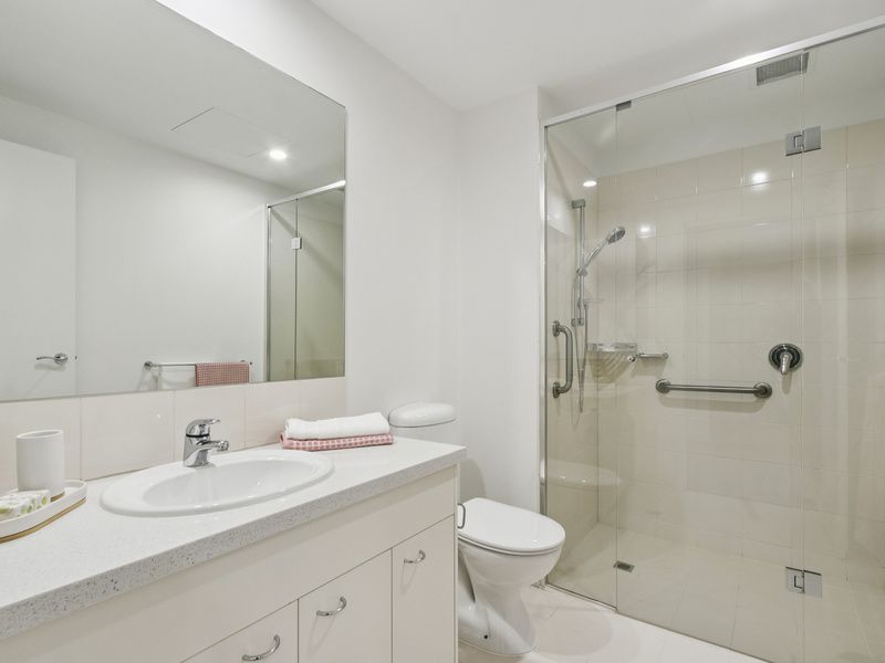 Terrace-Style Living with Sunlit Spaces in Brighton