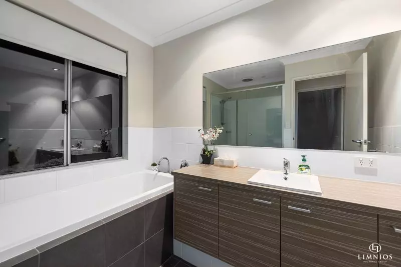 Feature Packed Family Home!