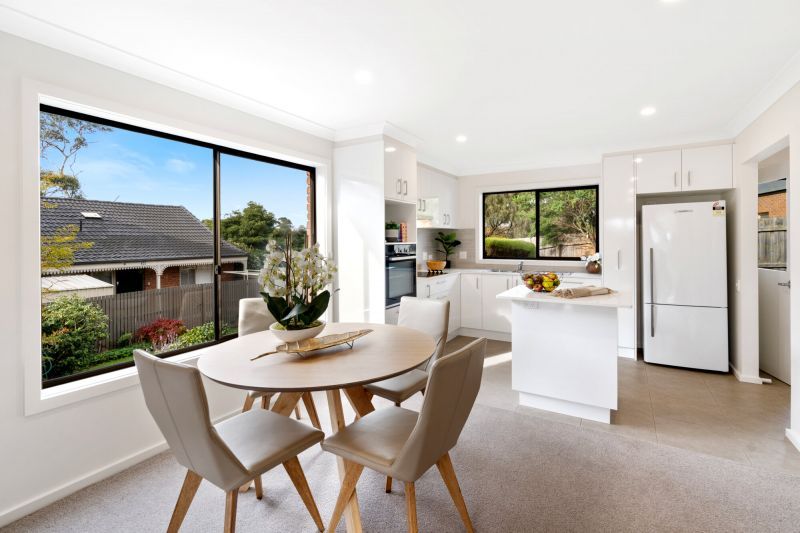 DEPOSIT TAKEN - Light & bright, ground level unit