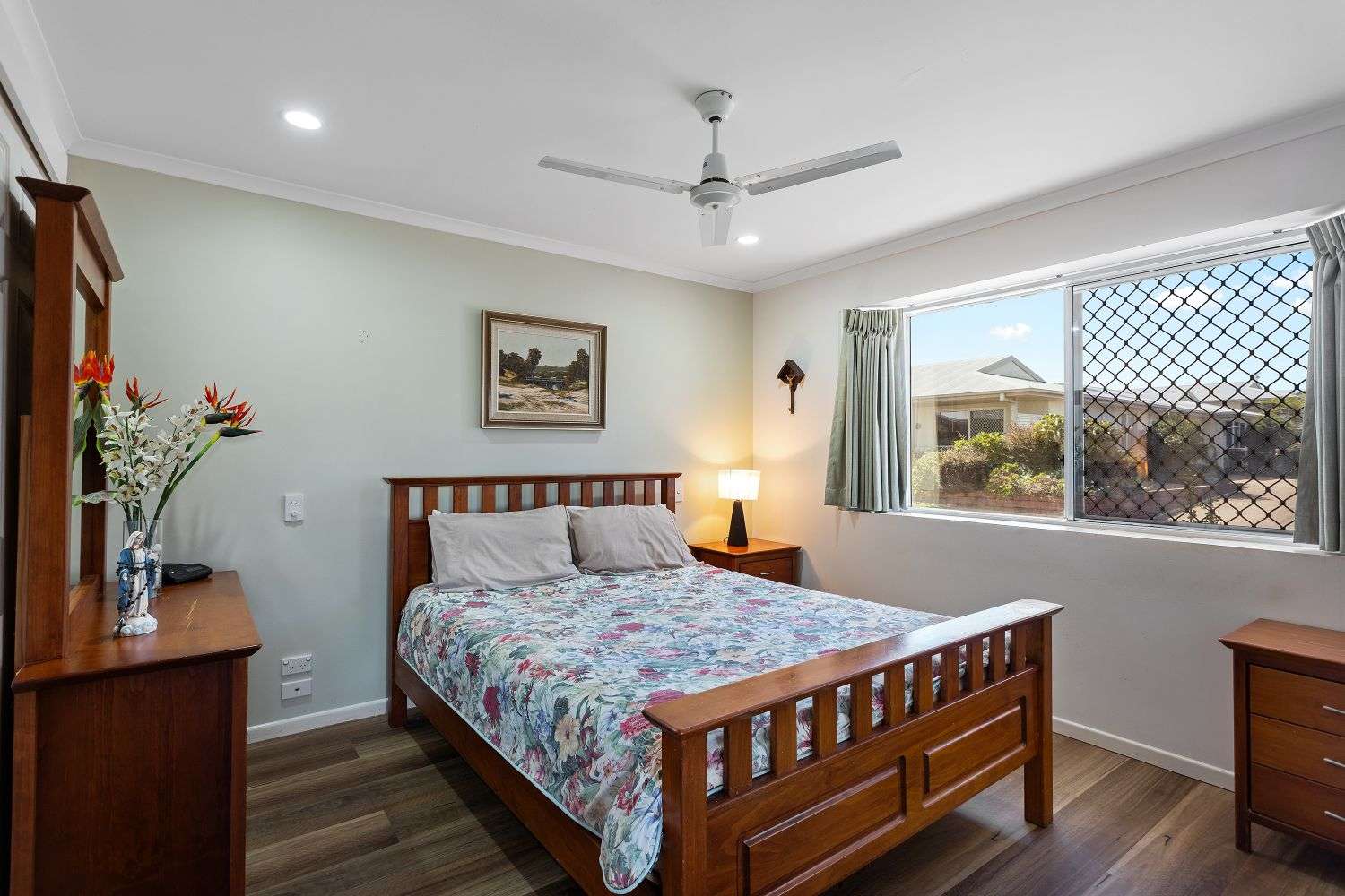 "Watervale"- BRIGHT, OPEN PLAN LIVING