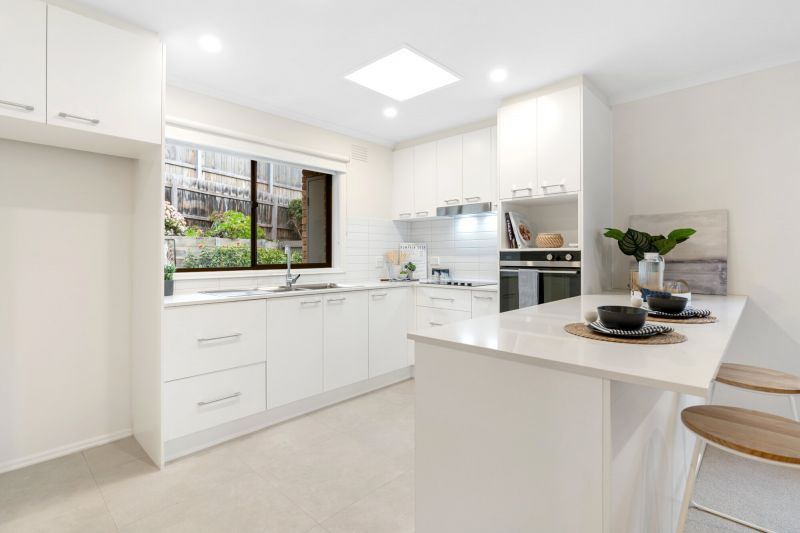 DEPOSIT TAKEN - Light and bright with a sunny courtyard