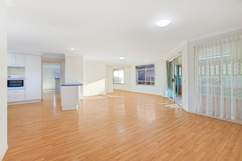 Lakeside Living Near the Clubhouse