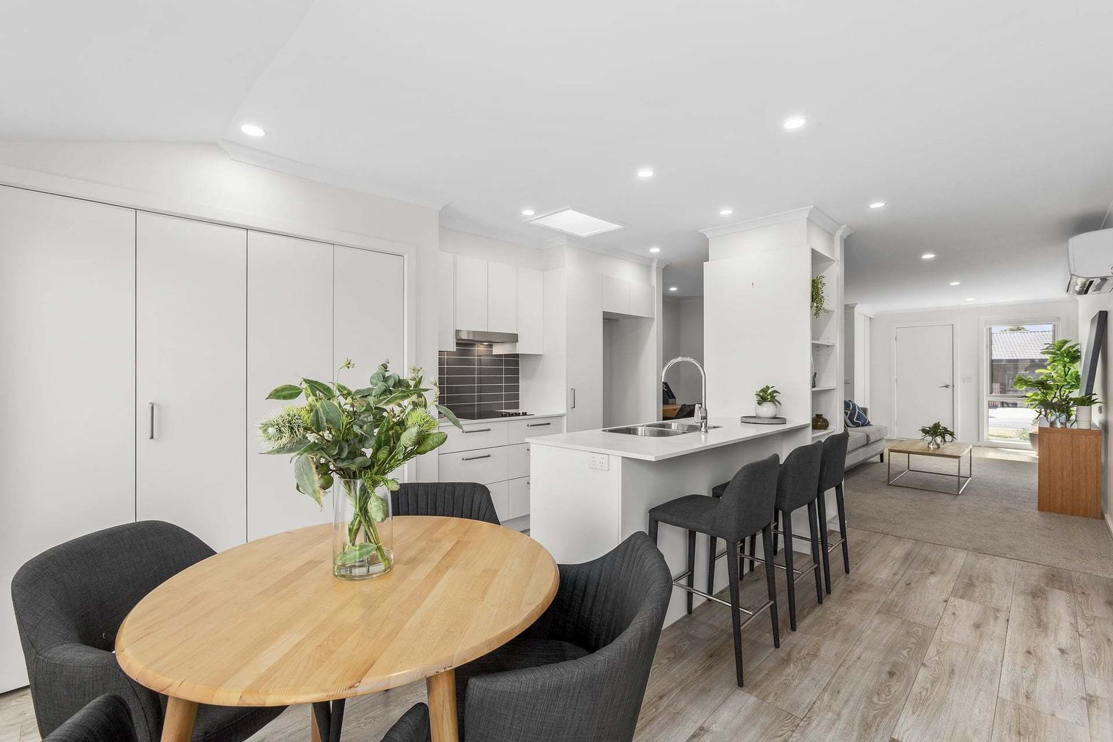 Modern Light-Filled Unit with Study and Stylish Finishes