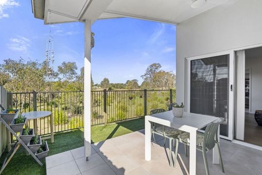 Million Dollar Views – No Back Neighbours!