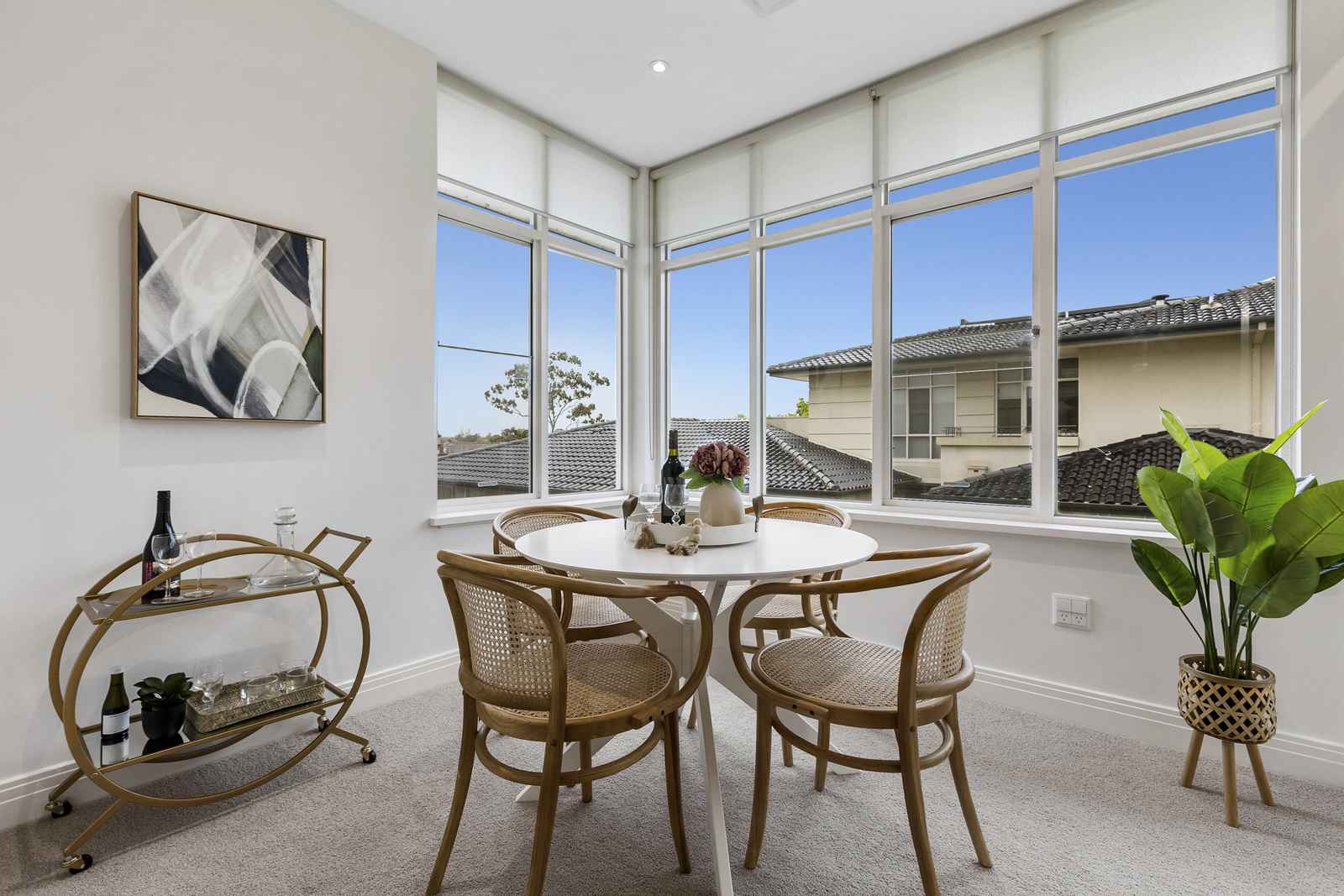 Tranquil Location & Park Views