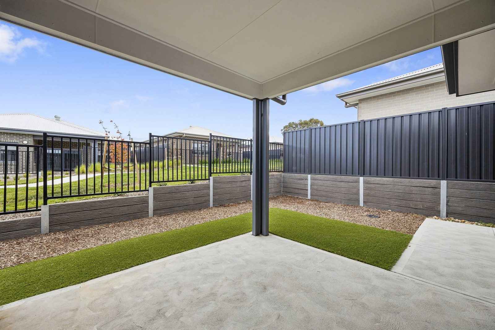 Brand New, Modern living – Ready Now.