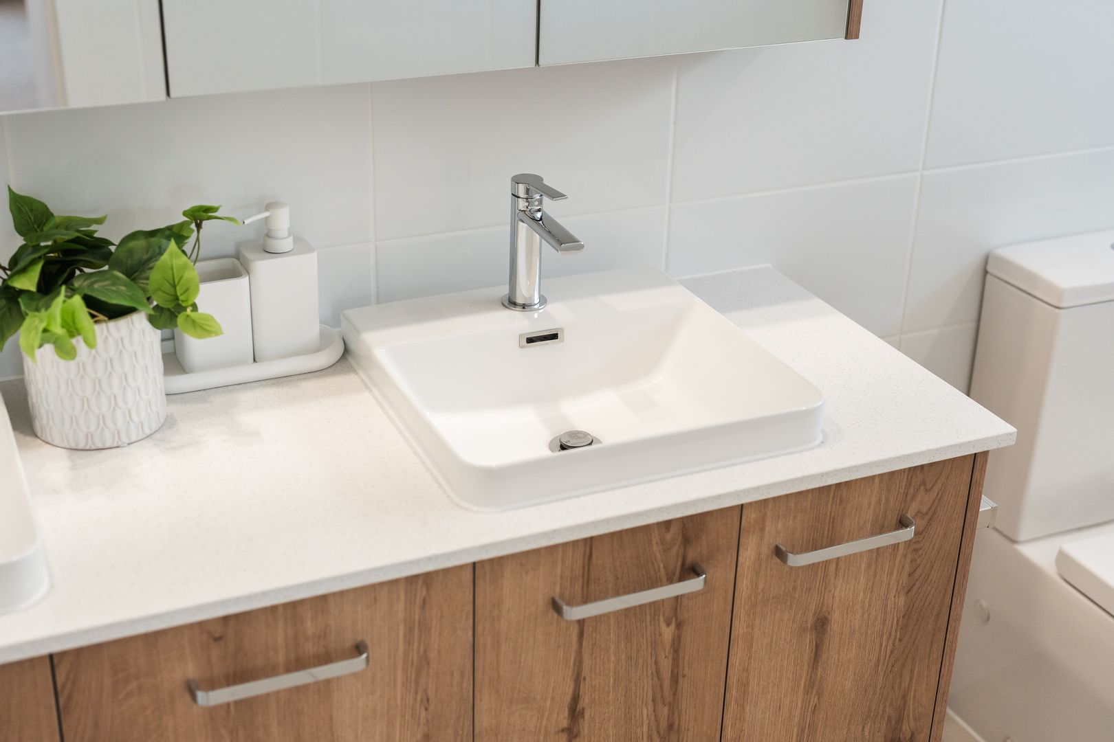 Sapphire | Effortless Comfort
