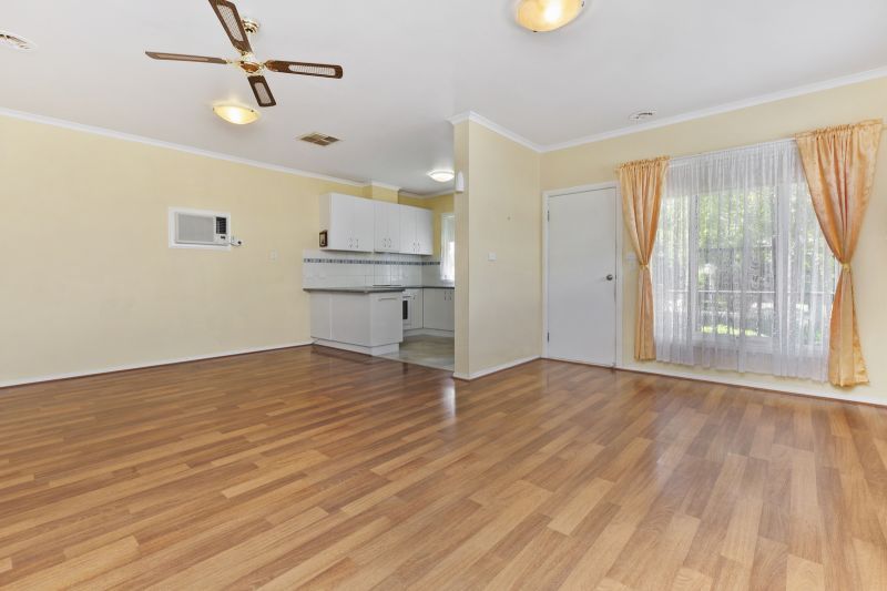 Delightful Two Bedroom!