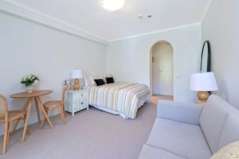 Studio Serviced Apartment at Willandra Village with beautiful bushland outlook
