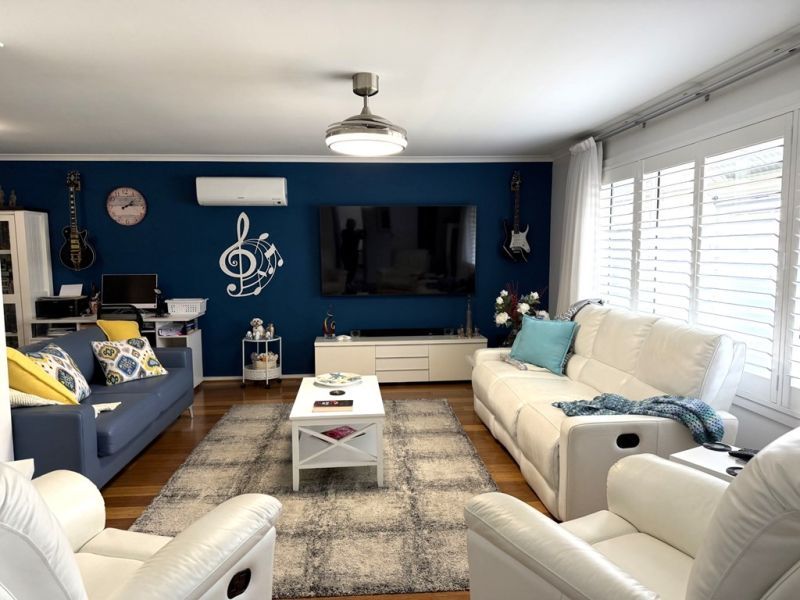 Stunning Sturt Home!