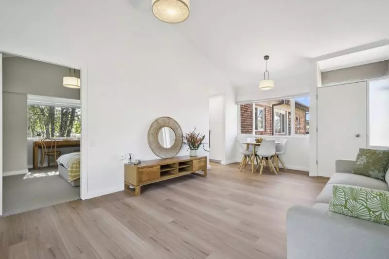 Charming, Stylish & Beautifully Refurbished Retirement Living