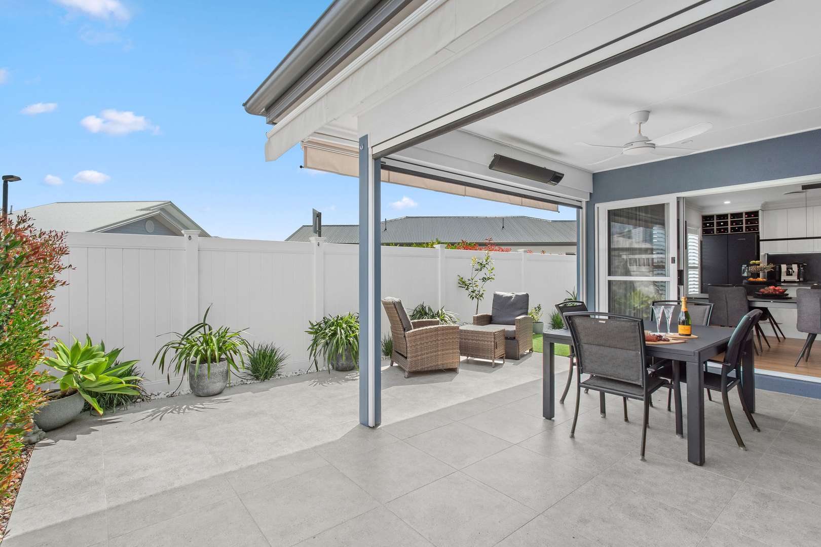 Rare Private Corner Block & Lake Views