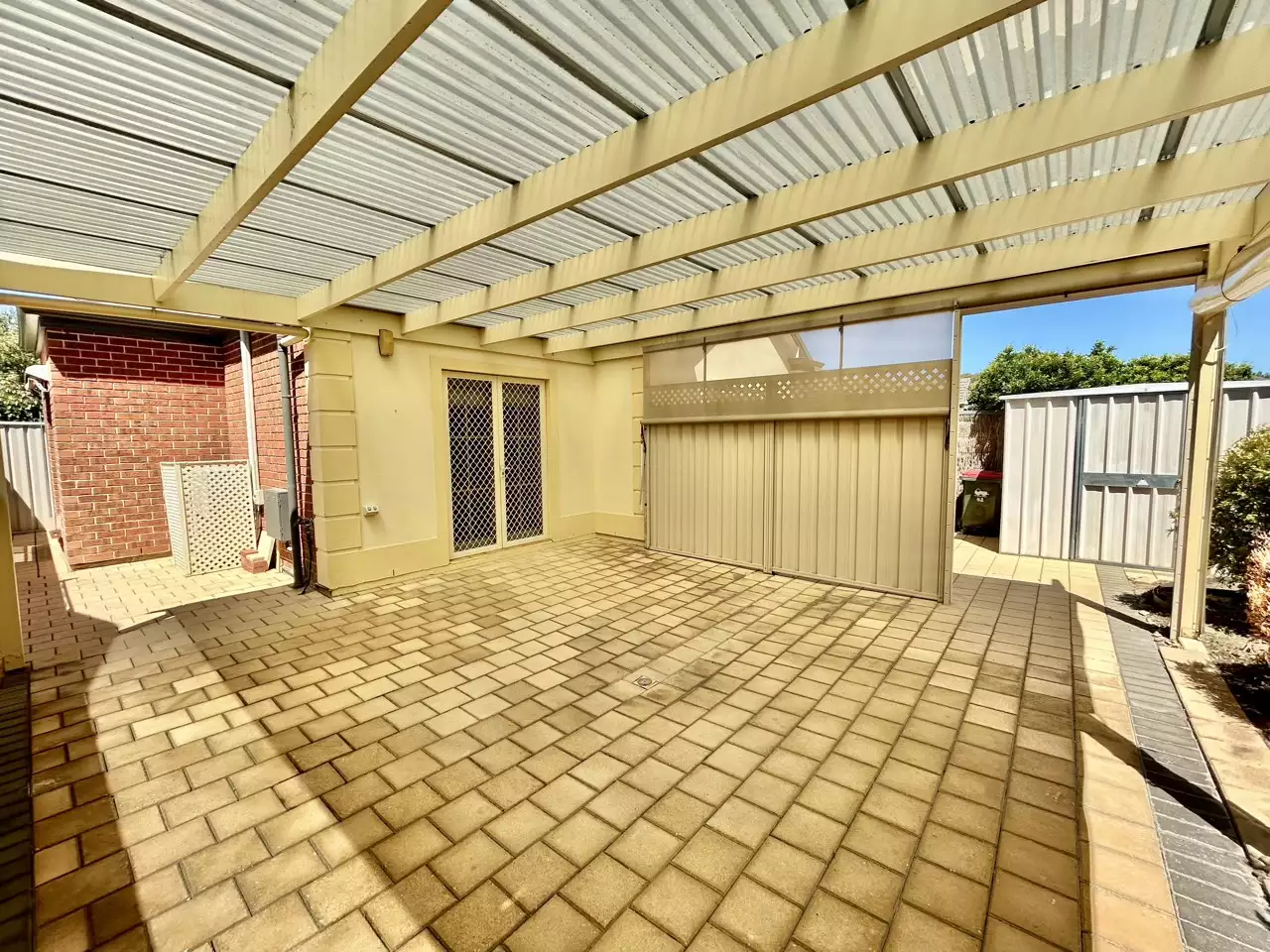 Fully Renovated Modern Home in sought after Stuart Grove