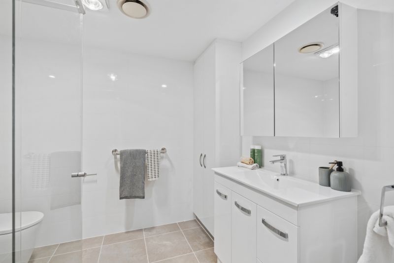 Stunning One-Bedroom Apartment