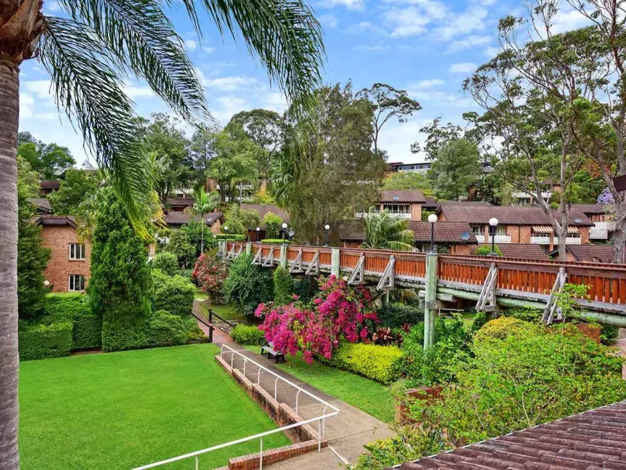 Beautiful two-bedroom unit with an elevated and sunny location 