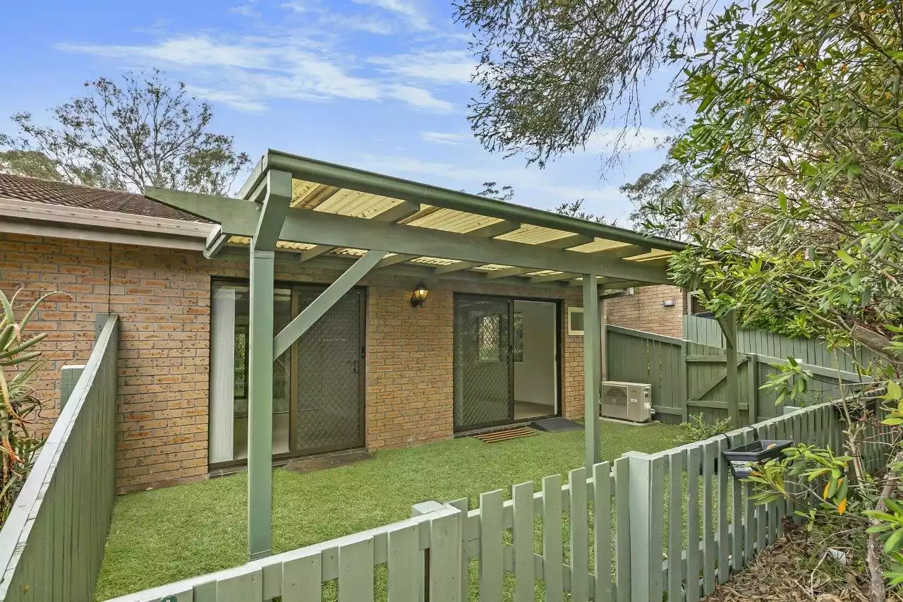 Large One Bedroom Garden Villa Set on 5 Acres of Peaceful Landscaped Grounds