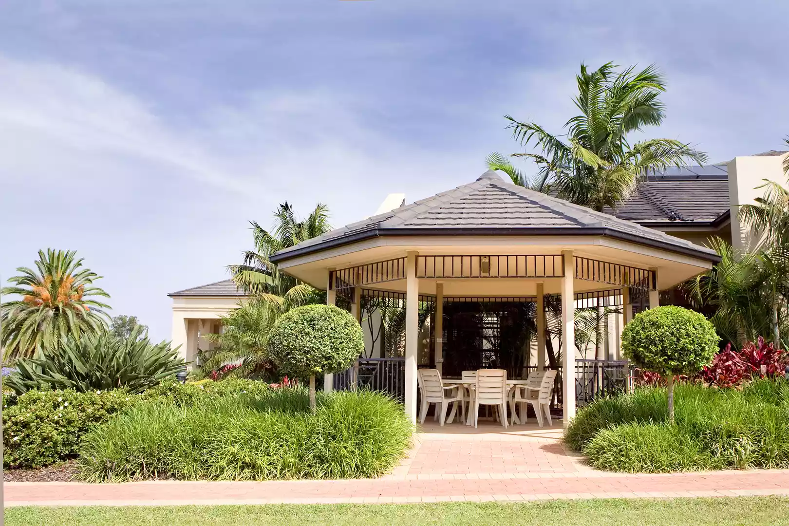 Be part of a vibrant and active community - just minutes from the beach!