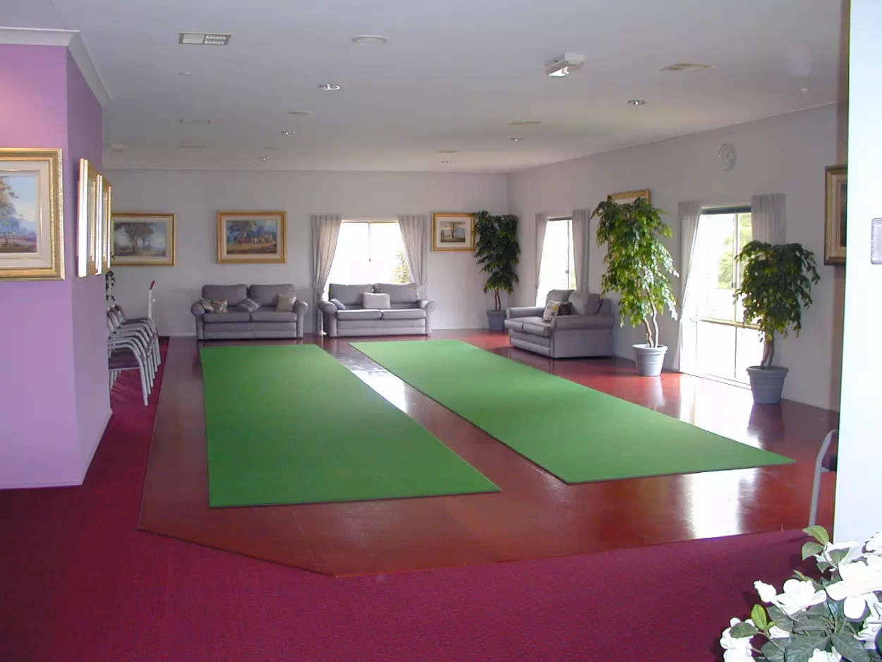 Ground Floor Retirement Unit with Garage 