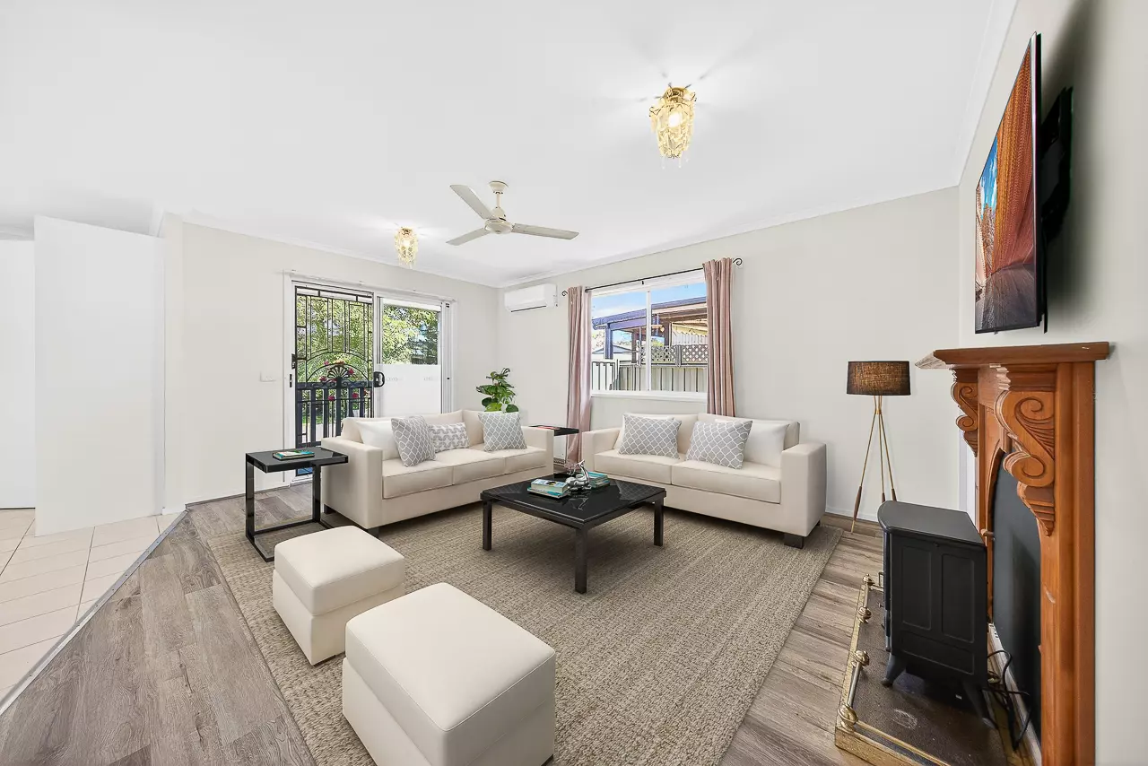 Palm Lake Resort Willow Lodge