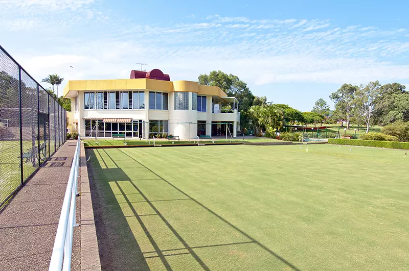 Discover strata-titled homes and a beautiful Albert River outlook